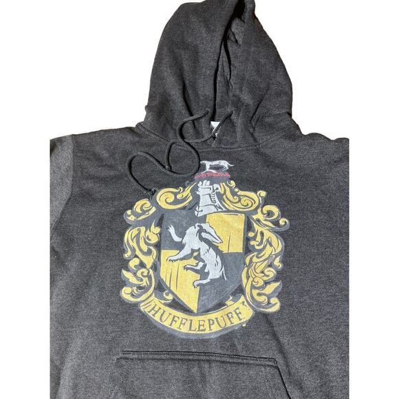 Harry Potter Grey Hufflepuff Pullover Hoodie. Sz. Medium.Drawstring.Fleece lined - Picture 2 of 7